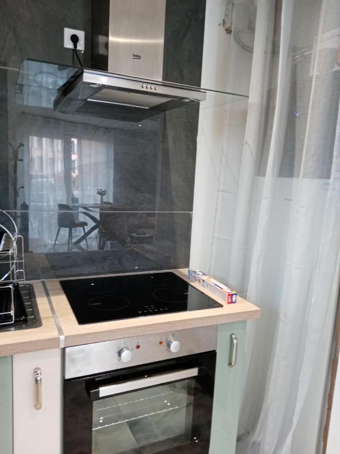 קולמר Jolie Maison, Balneo Lumino Therapie Et Terrasse מראה חיצוני תמונה